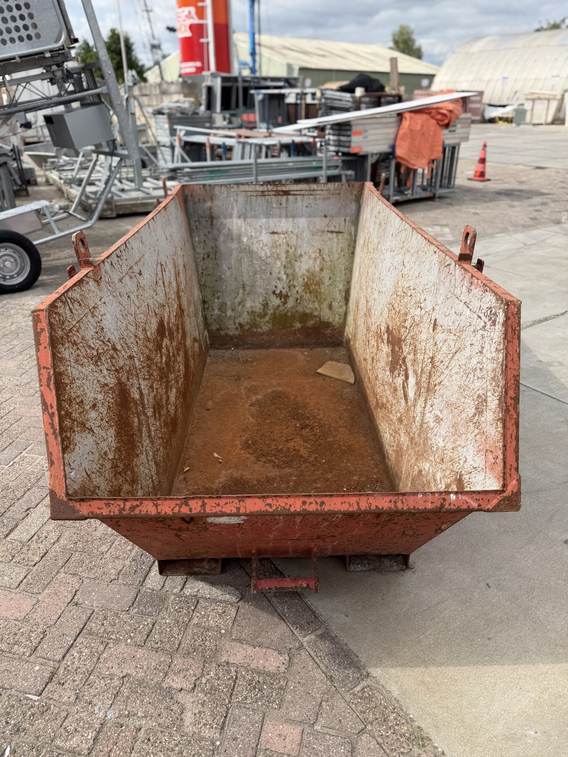 2,2 M3 Puincontainer gebruikt - Afbeelding 3